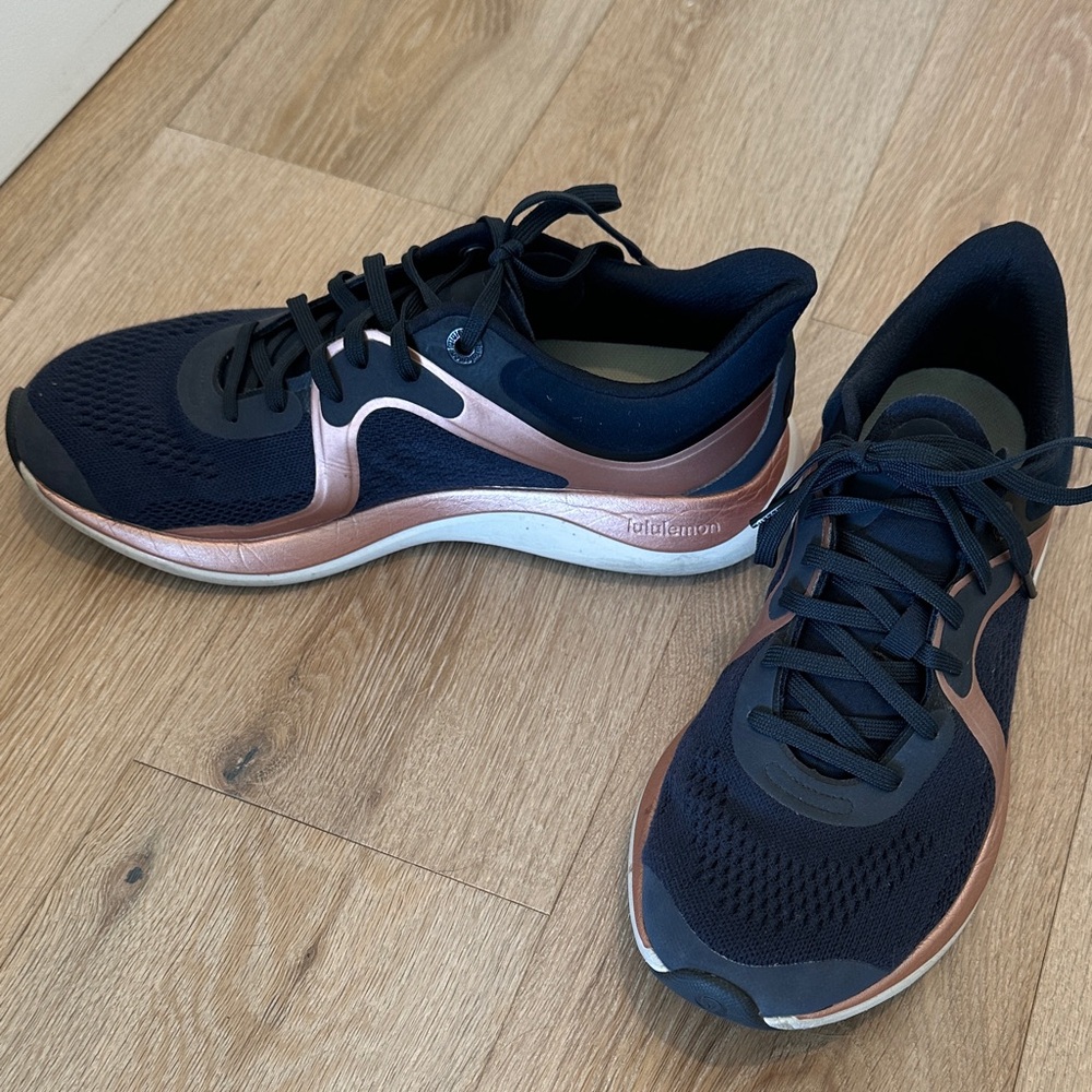 lululemon athletica Women's Navy and Rose Gold Athletic Shoes